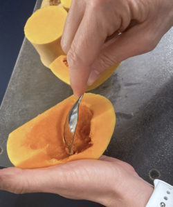 De-seeding butternut squash