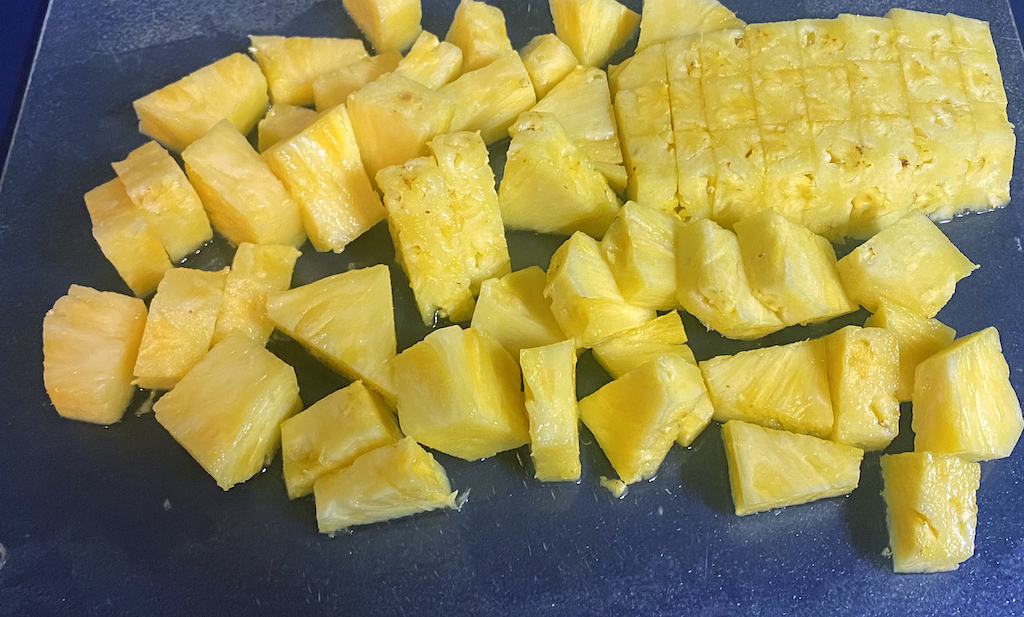 The Best Way to Cut Pineapple! - miss mellie cooks