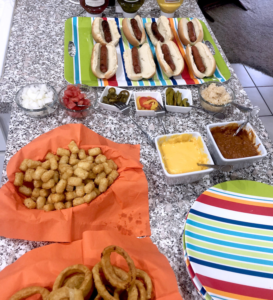 Hot Dog Bar