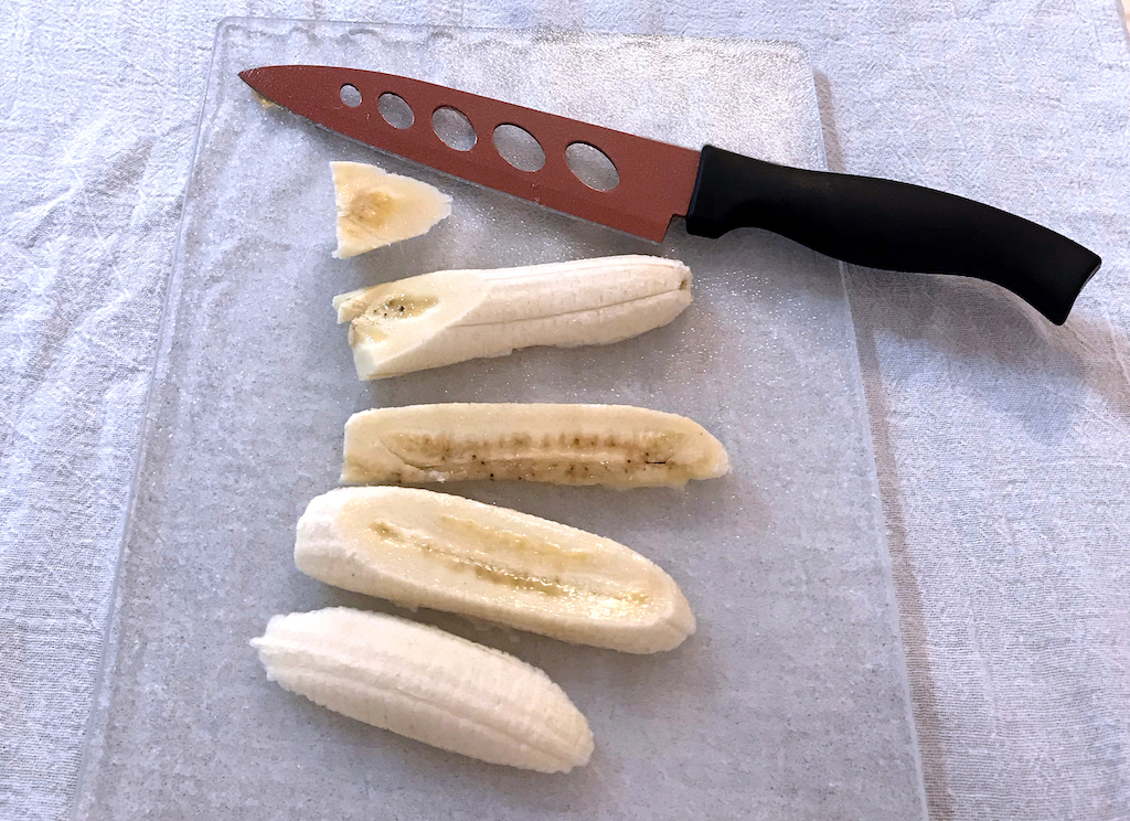 banana slices from laying on its side