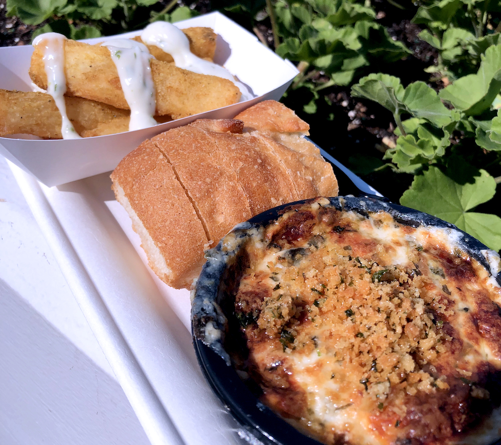 Yuca fries and Scampi dip